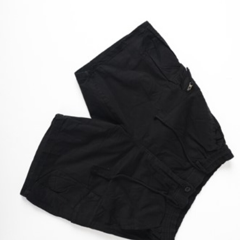 BERMUDA BAGGY KARGO NEGRA BERMUDA BAGGY KARGO NEGRA