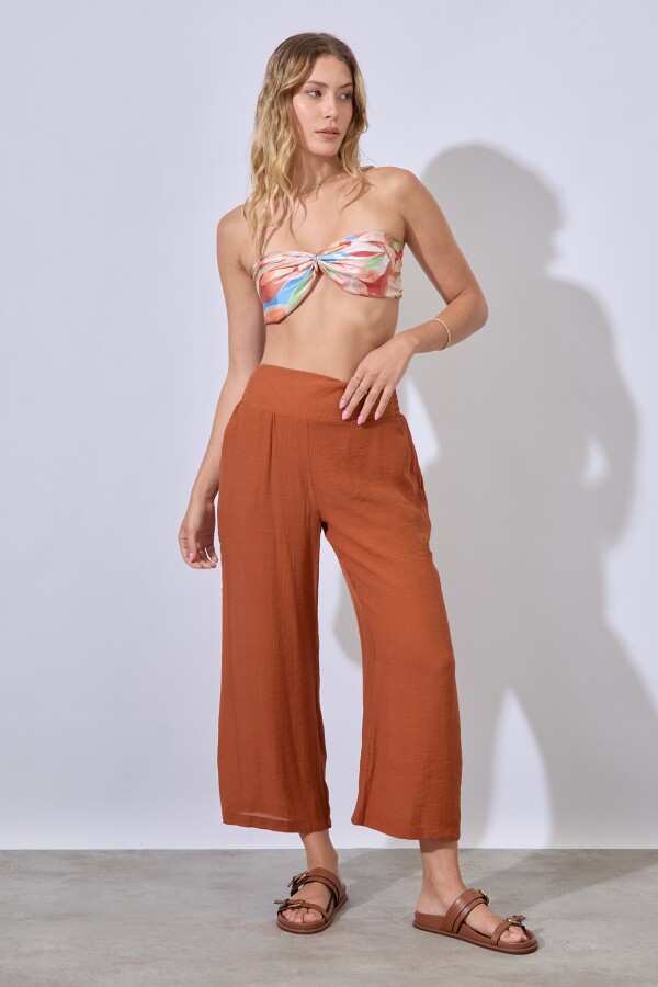 Pantalon Crop TOSTADO