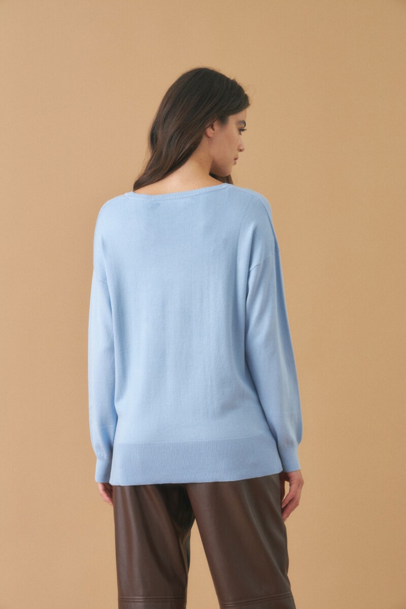 Sweater basico celeste