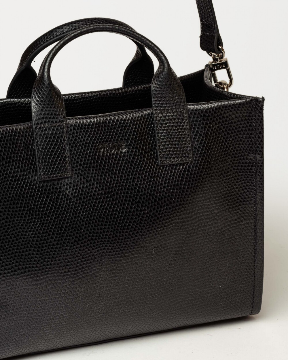 Cartera de mano Capri en cuero snake bitono Negro