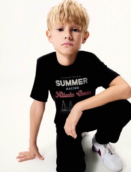 CAMISETA INFANTIL CON ESTAMPA NEGRO