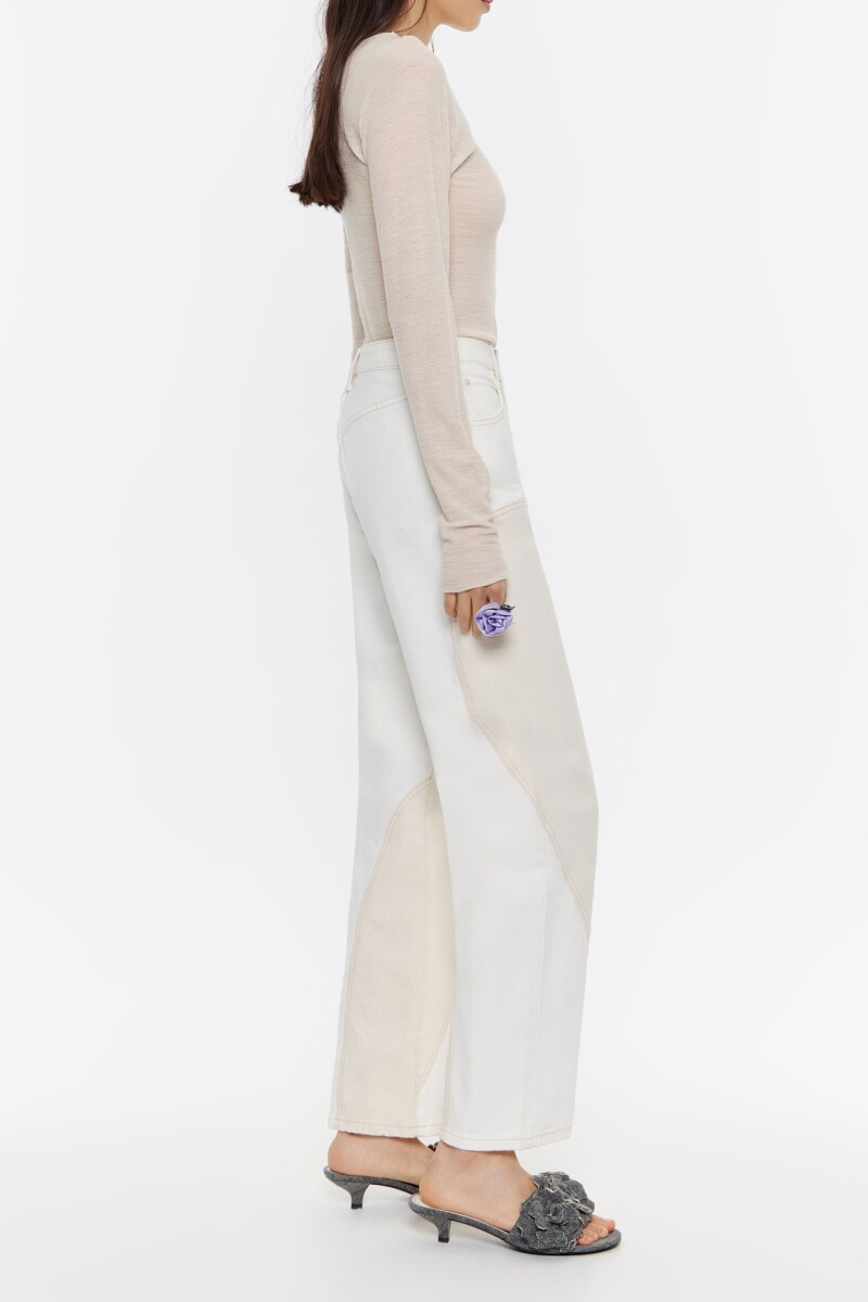 STRAIGHT CROPPED Crudo
