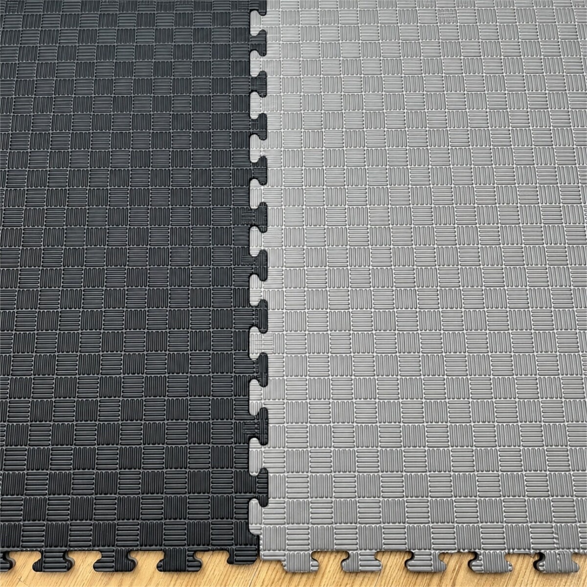 Piso Tatami Goma Eva Encastrable 1x1m 2cm Yoga Pesa Mancuer - NEGRO GRIS 
