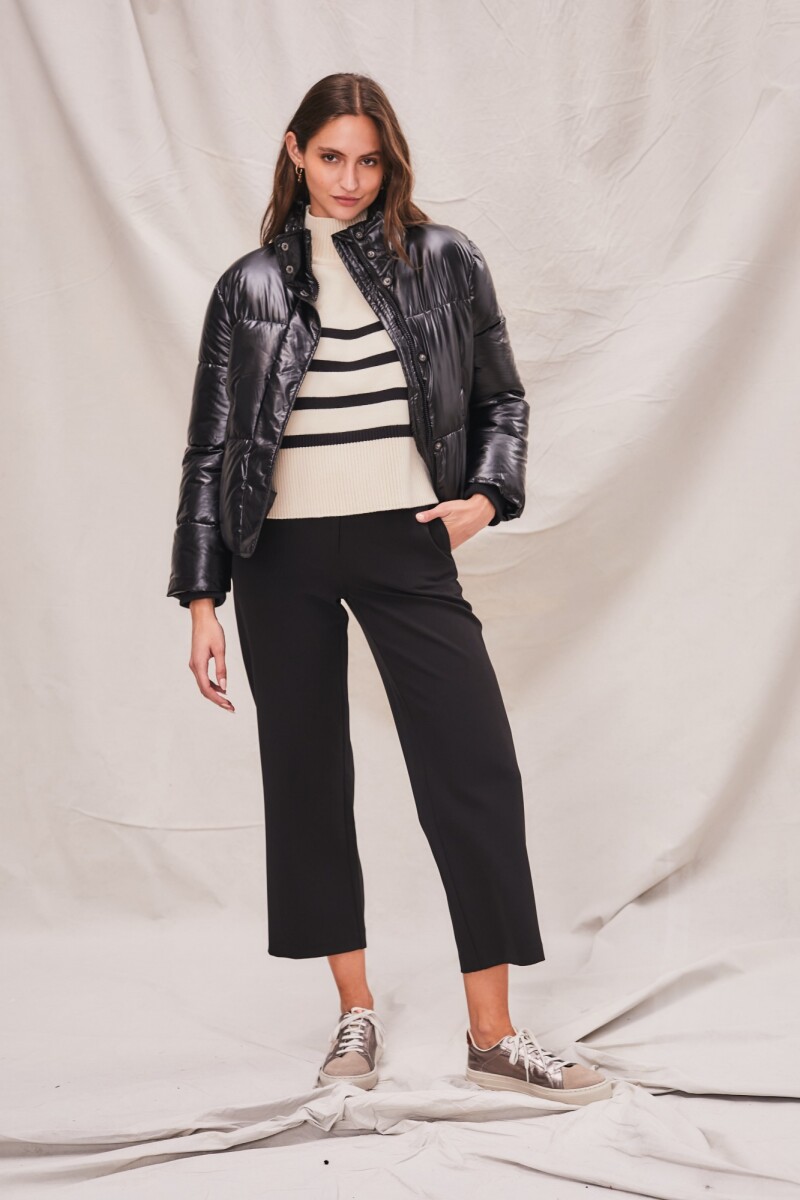 Campera Engomada Water Repellent Negro