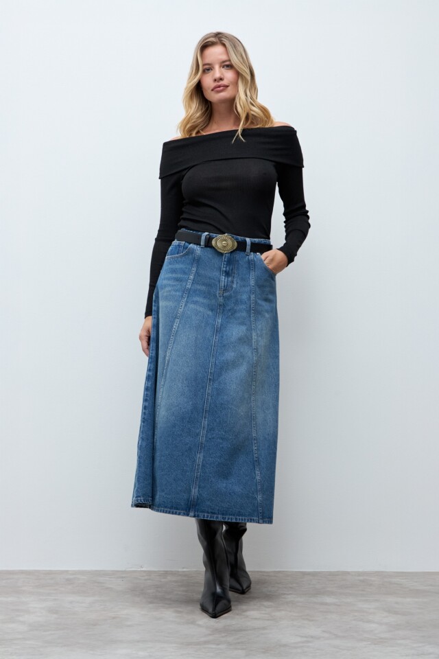 Blusa escote bardot negro