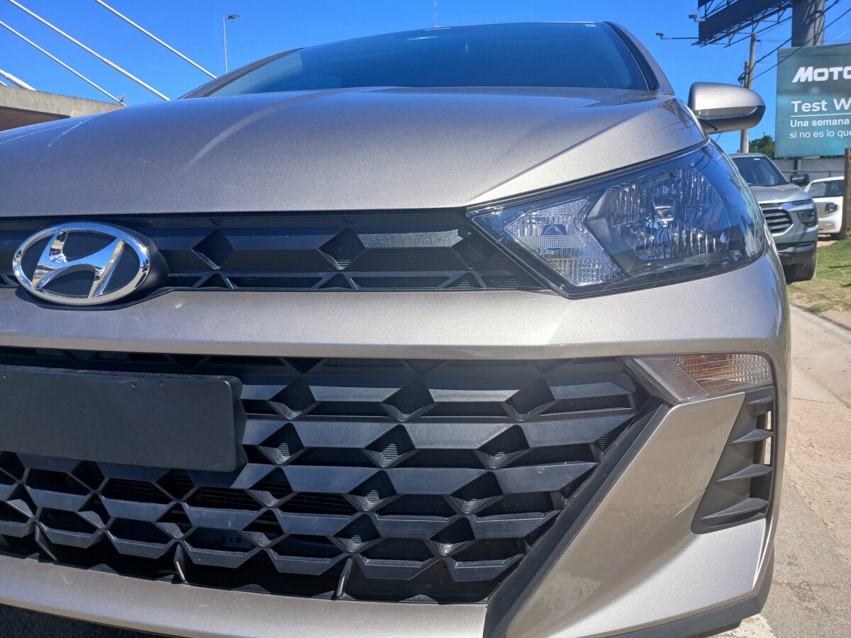 Hyundai HB20 1.0 2025 EXCELENTE ESTADO! | Permuta / Financia Hyundai HB20 1.0 2025 EXCELENTE ESTADO! | Permuta / Financia