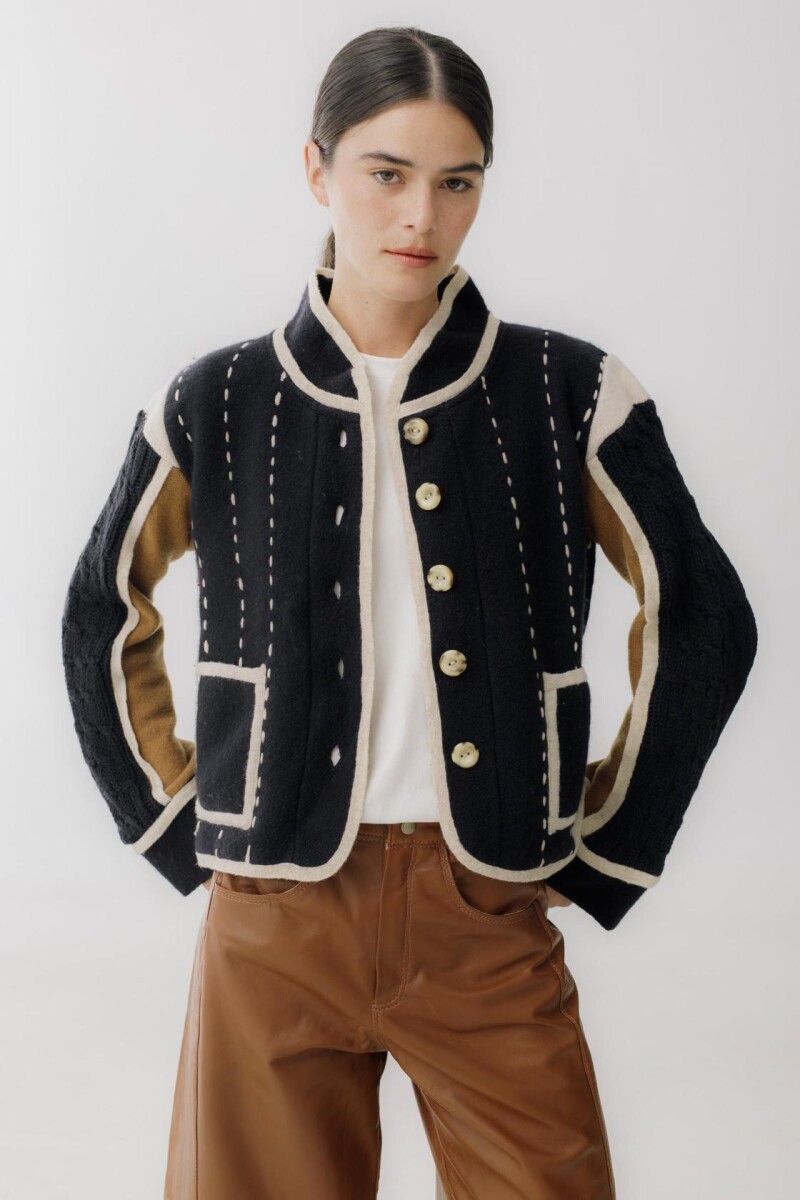 PRE VENTA Chaqueta Mena - Negro y Camel 