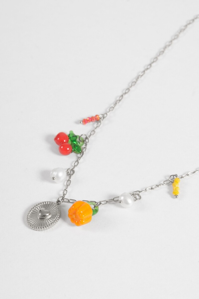 Collar acero multiples dijes plateado
