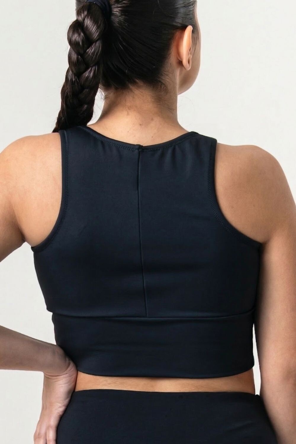 Top deportivo Naomi Negro