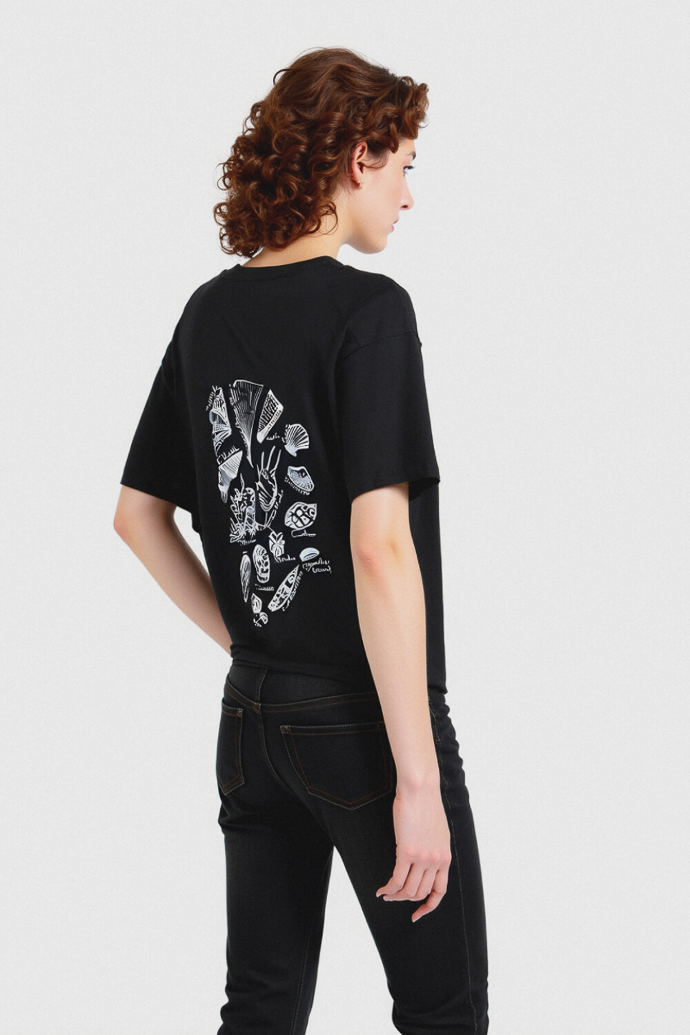 Remera Nharnia Estampado 4