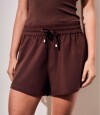 Short Con Lino Marron
