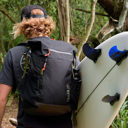 Mochila Roark Passenger 27L 2.0 - Narnja Mochila Roark Passenger 27L 2.0 - Narnja