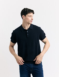 520576 REMERA HARRY Azul Oscuro