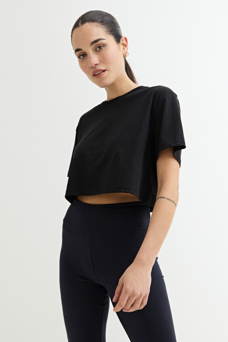 Remera oversized cropped NEGRO