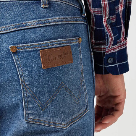 Jean Wrangler de Hombre - LARSTON - 112356821 Sin color