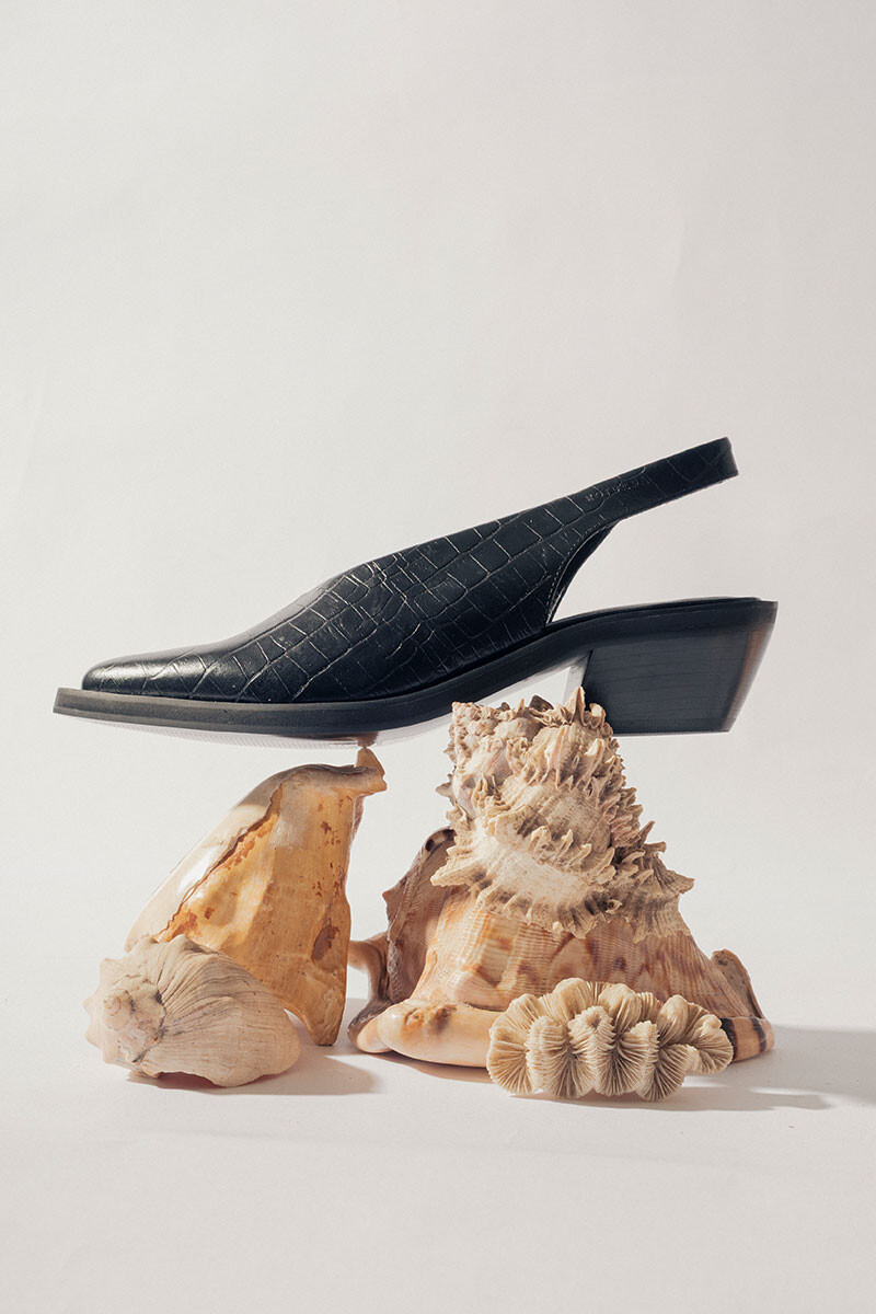 Cron Black