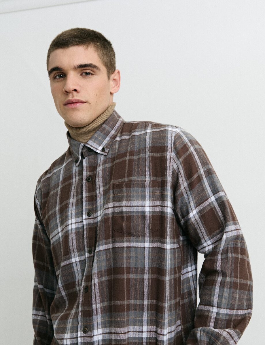 012442 CAMISA HARRINGTON LABEL Tostado