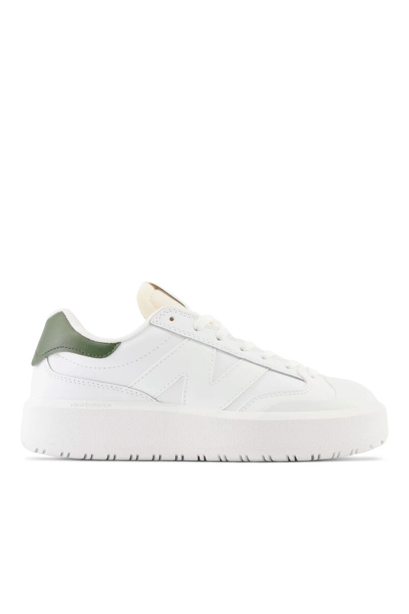 CALZADO DEPORTIVO NEW BALANCE CT302 