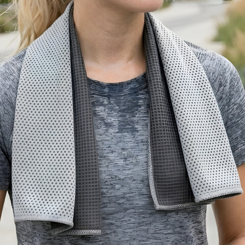 Toalla Deportiva Enfriadora Instantánea Microfibra 90×30cm Color Gris