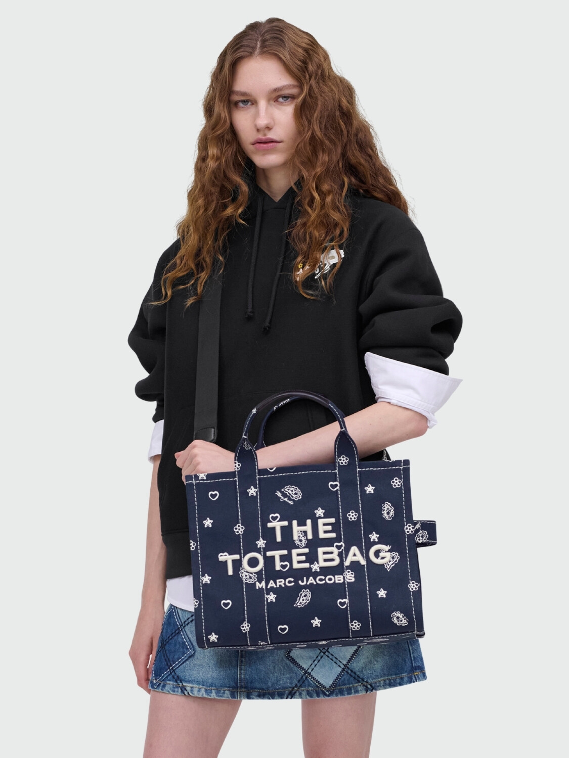 MARC JACOBS - The Canvas Medium Tote Bag 411