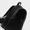 Mochila Urban En Cuero Liso Satinado Negro