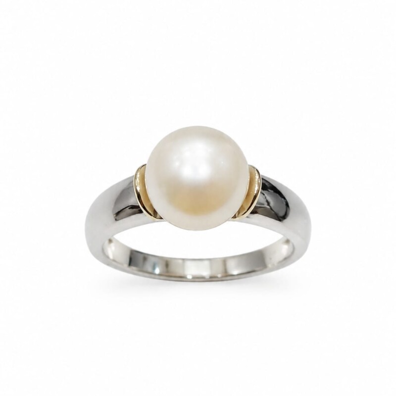 Anillo con perla al centro Anillo con perla al centro