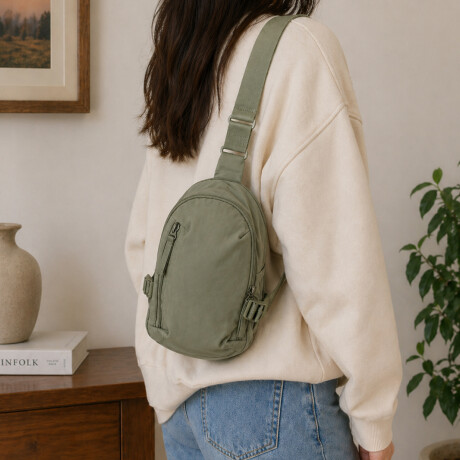 Morral mochila cruzada ajustable con bolsillos Verde