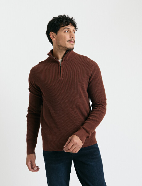 470988 REMERA HARRY Ladrillo