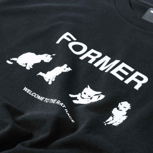 Remera Former Kitty Litter Negro Remera Former Kitty Litter Negro