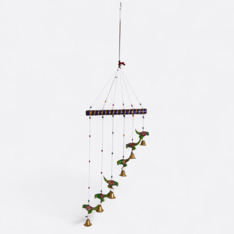 Campana de Viento Oriental Loro