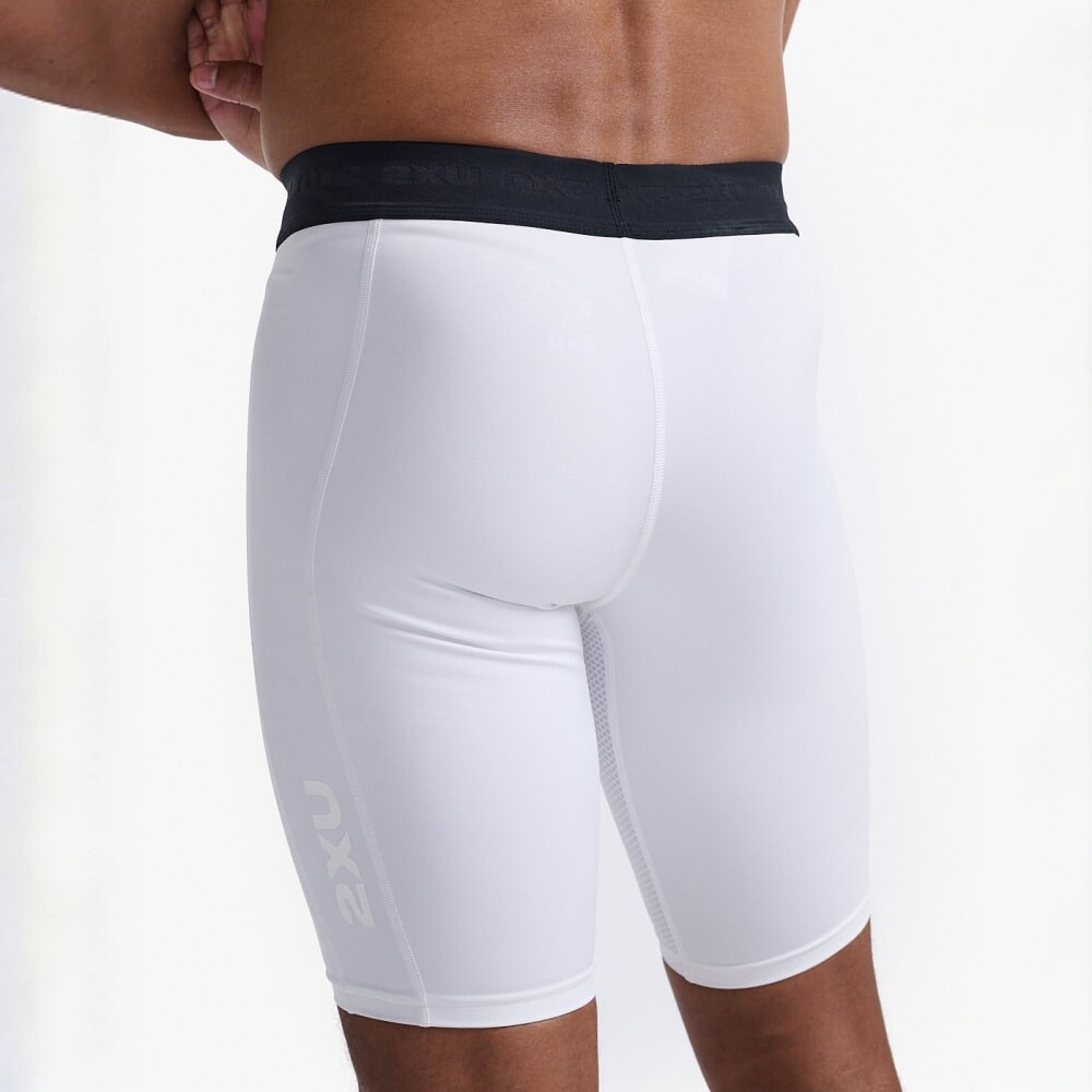 Base Layer Compression Shorts - Hombre White/white