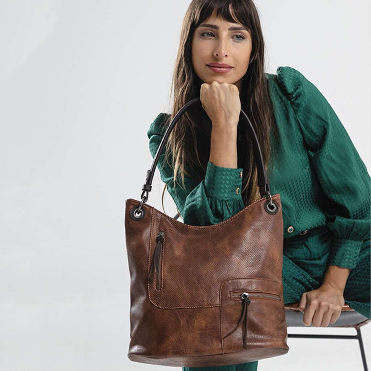 Cartera Vigo - Avellana 