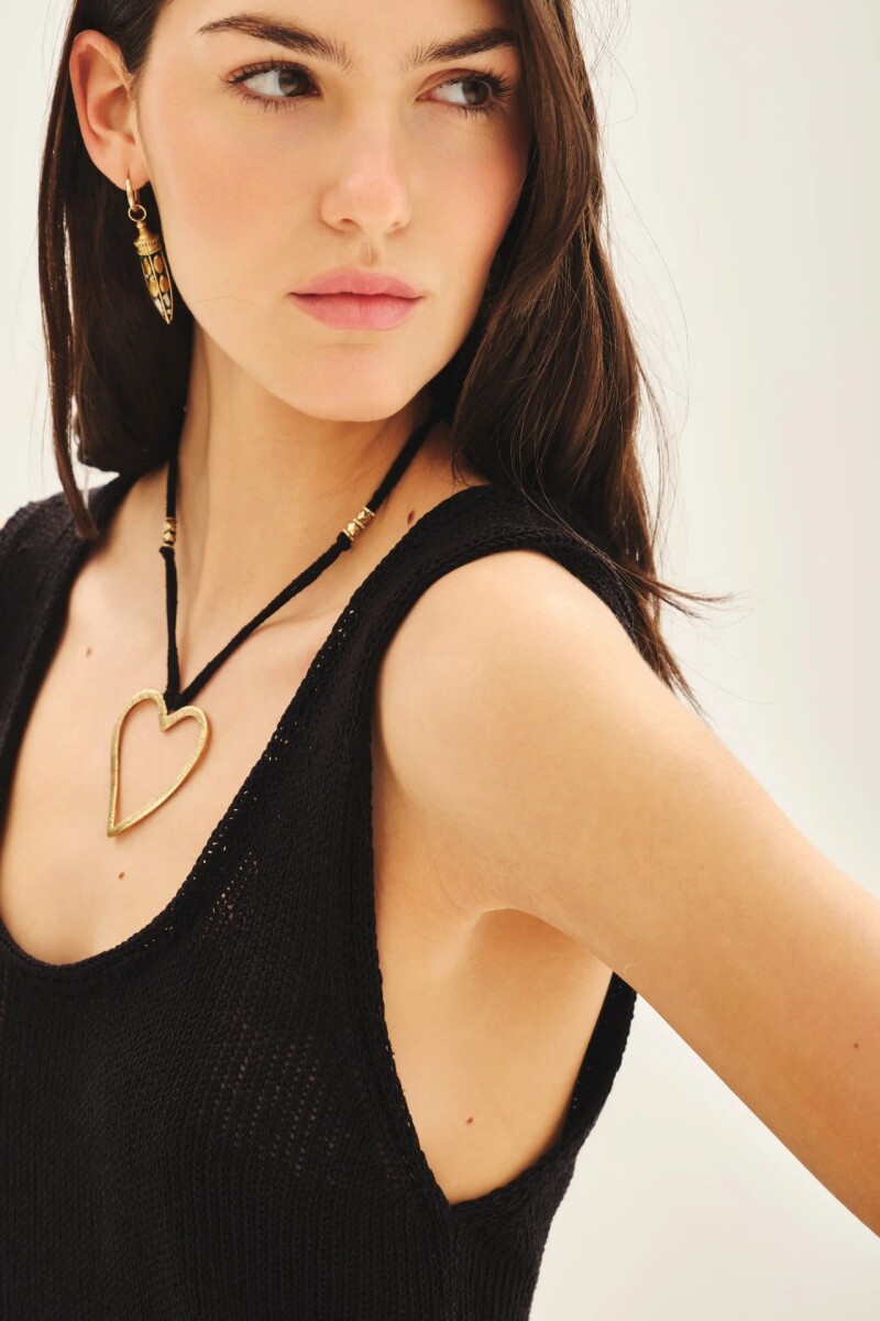 TOP NUR Negro