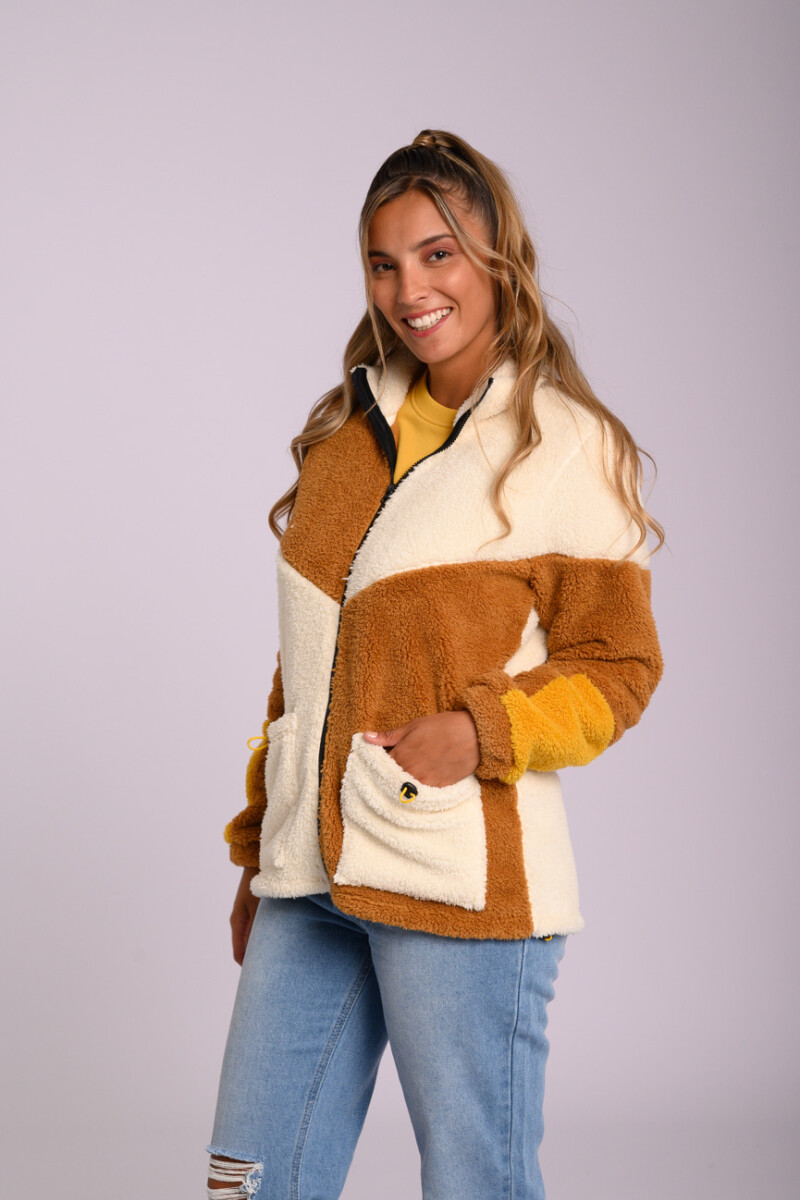 Campera de sherpa combinada Marrón