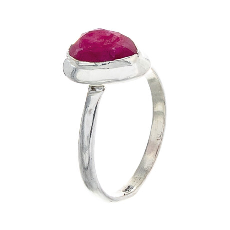 Anillo de plata 925, RUBI. Anillo de plata 925, RUBI.