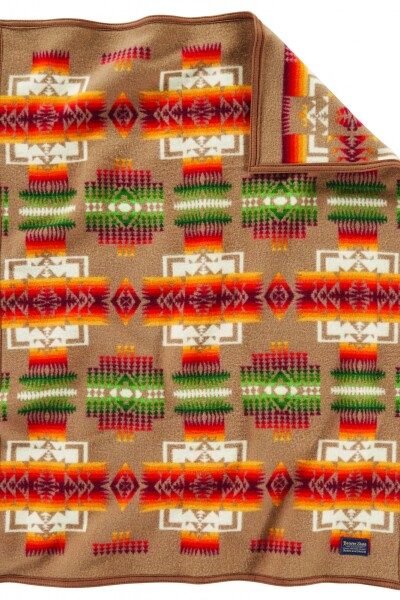 Chief Joseph Crib Blanket Marfil