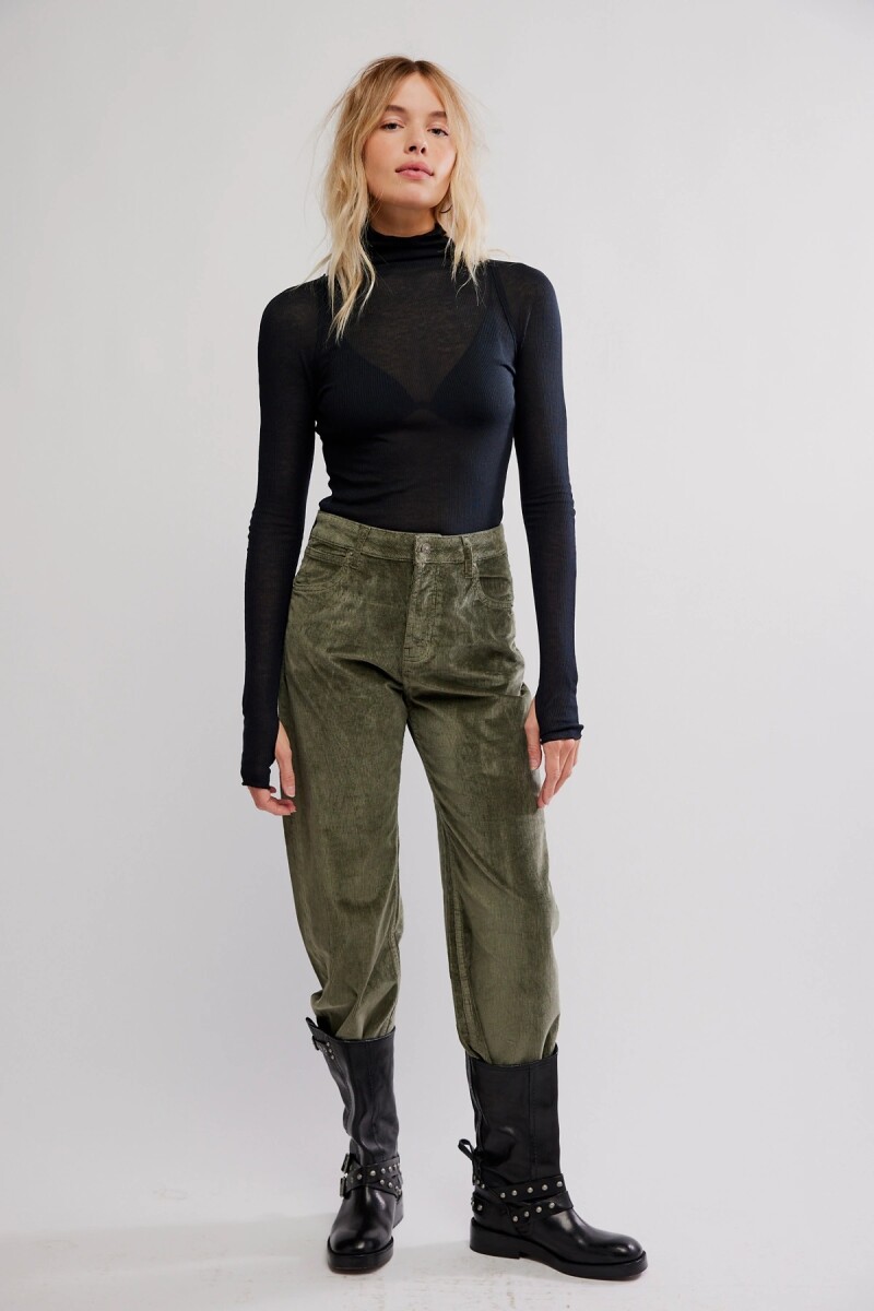 REMERA CLOSE TO HOME Negro