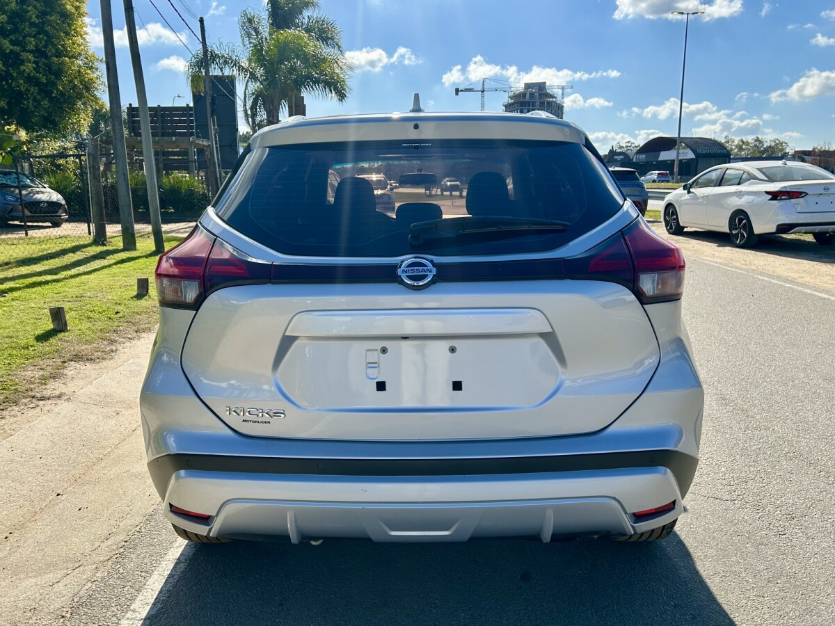 Nissan Kicks Advance 1.6 CVT Extra Full| Permuta / Financia Nissan Kicks Advance 1.6 CVT Extra Full| Permuta / Financia