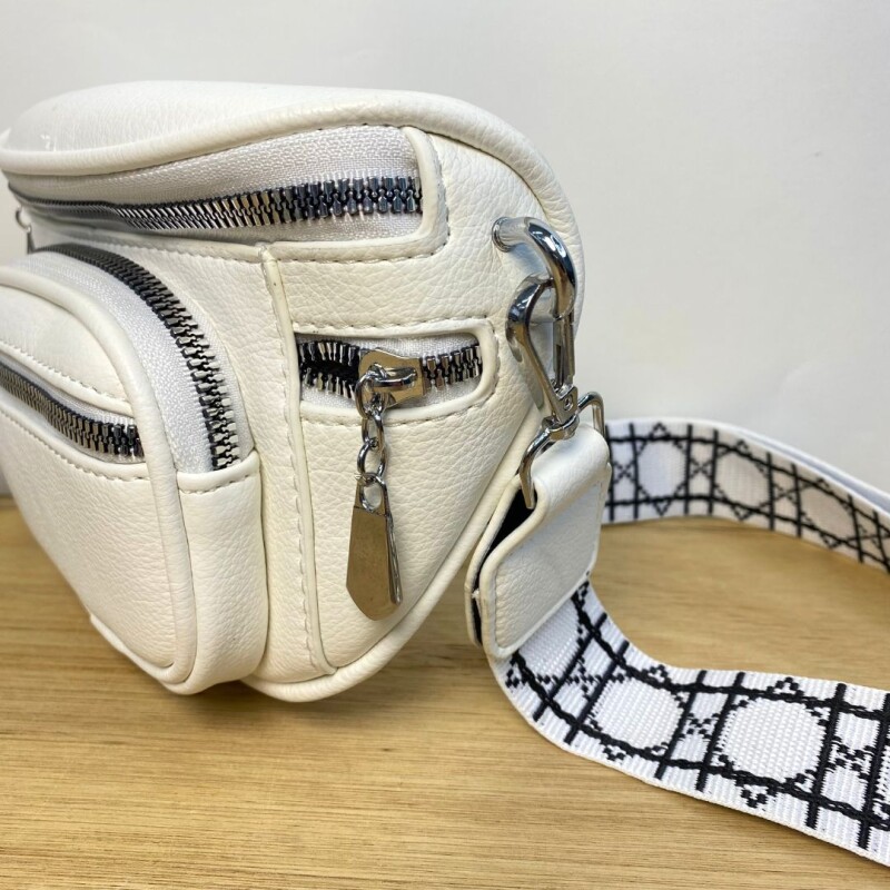 Riñonera Cuerina Rocker Wanna Blanco