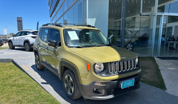 Jeep Renegade 1.8 MT - 2016 Jeep Renegade 1.8 MT - 2016