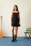 Vestido corto con piedras negro