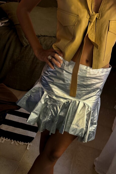 Mini Gotic Skirt Plateado