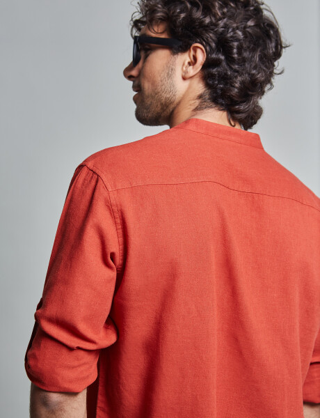 Camisa m/c lino lisa ladrillo