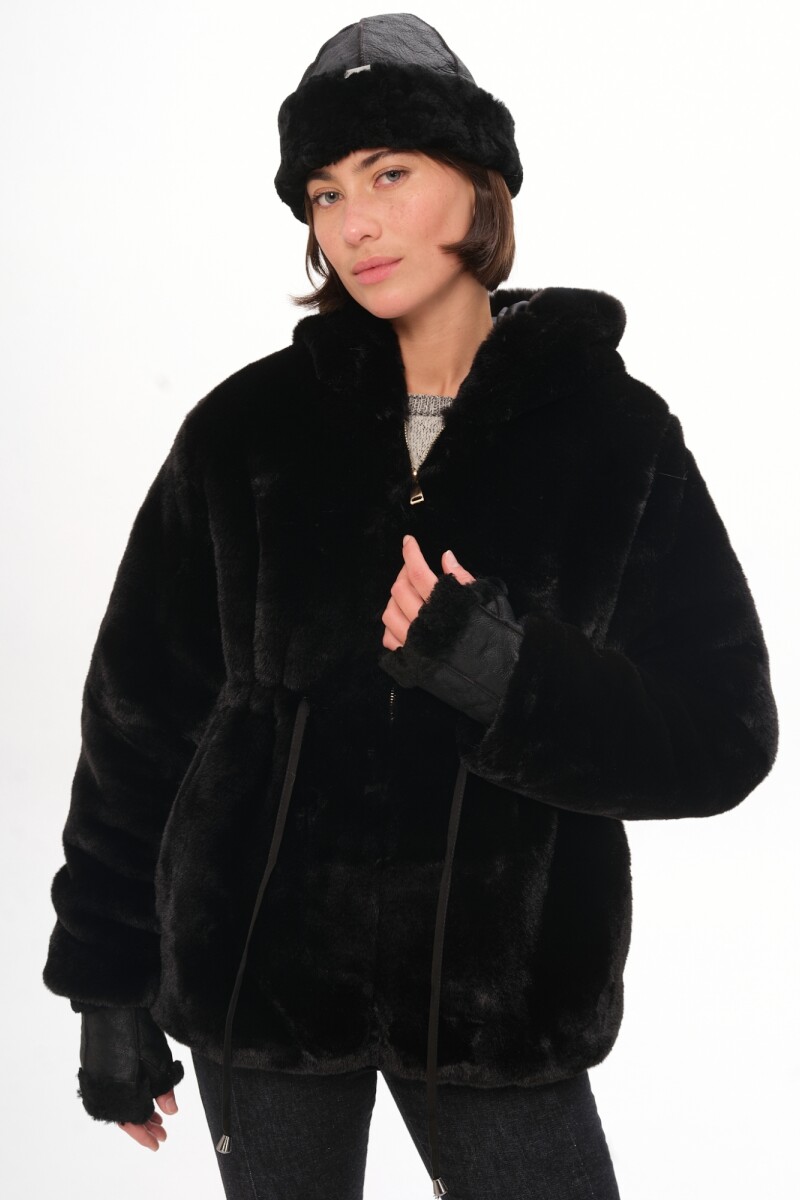 Campera Bear Negro