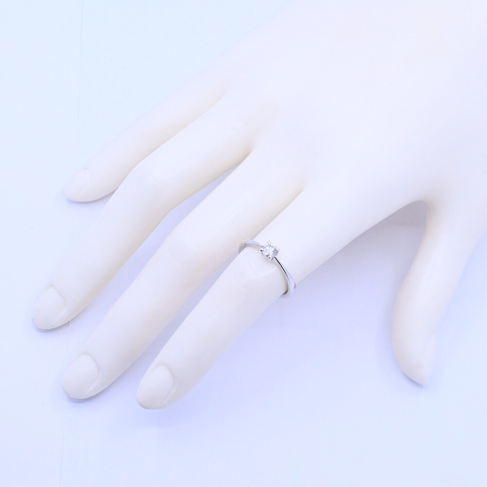 Anillo solitario oro 18k con brillante Anillo solitario oro 18k con brillante