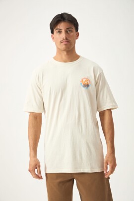 REMERA NOMADS CRUDO