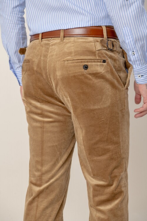 Pantalón Corduroy Beige