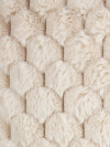 Almohadón HVIDBLOMME 45x45 pelo beige Almohadón HVIDBLOMME 45x45 pelo beige