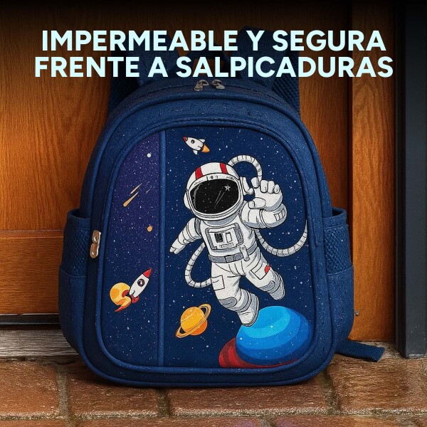 Mochila Escolar Infantil Reforzada Niños 33x24Cm Astronauta Azul Color