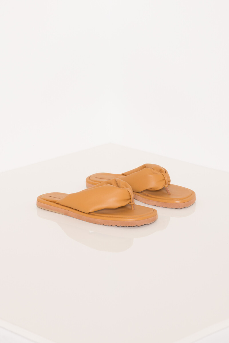 SANDALIA YOKO Camel